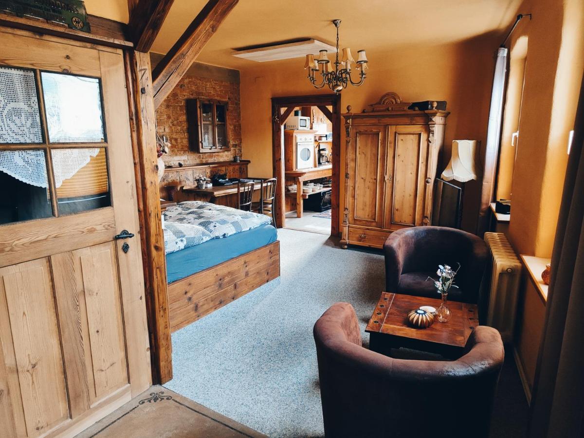 Vintage Ferienwohnung Viktoria Bad Klosterlausnitz Extérieur photo